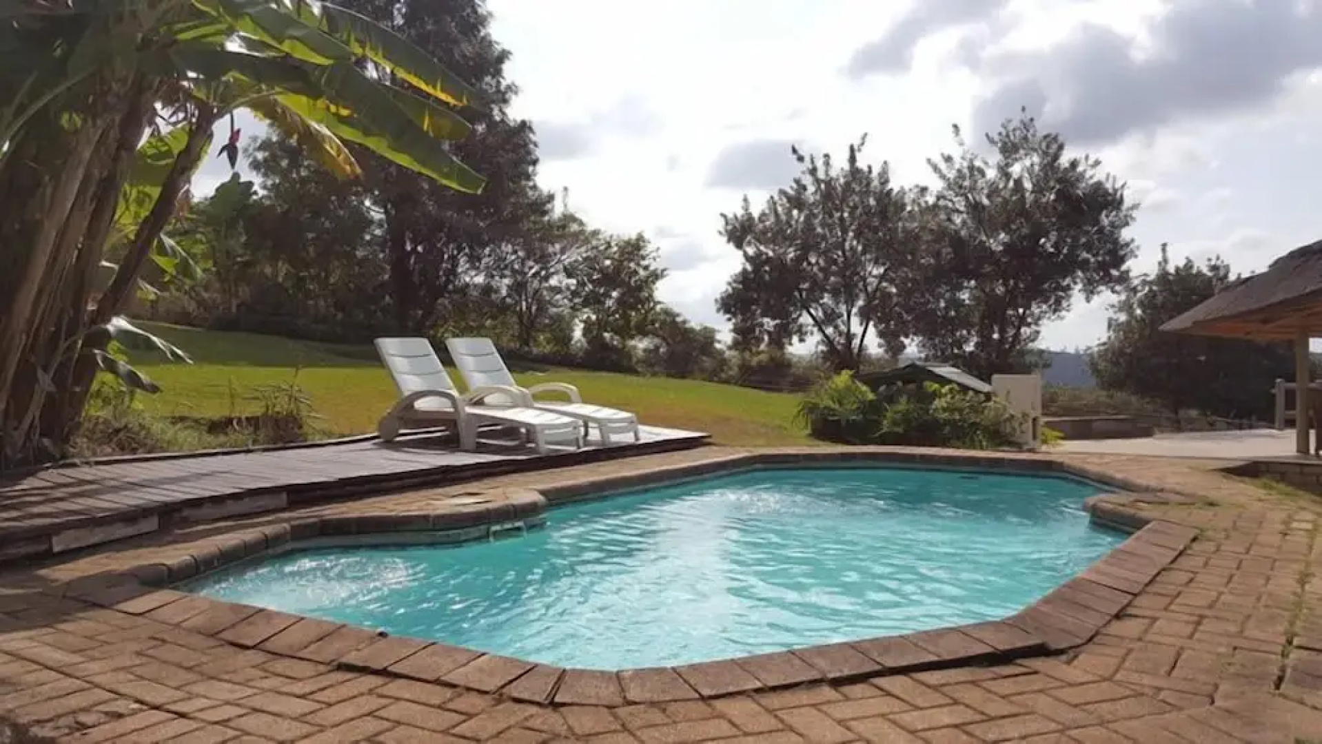 Mulberry Lane Suites