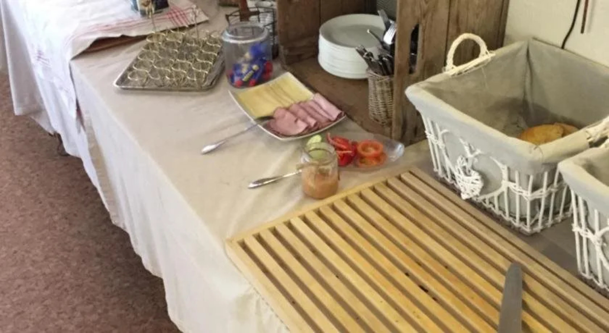 Vänhems Café & Vandrarhem