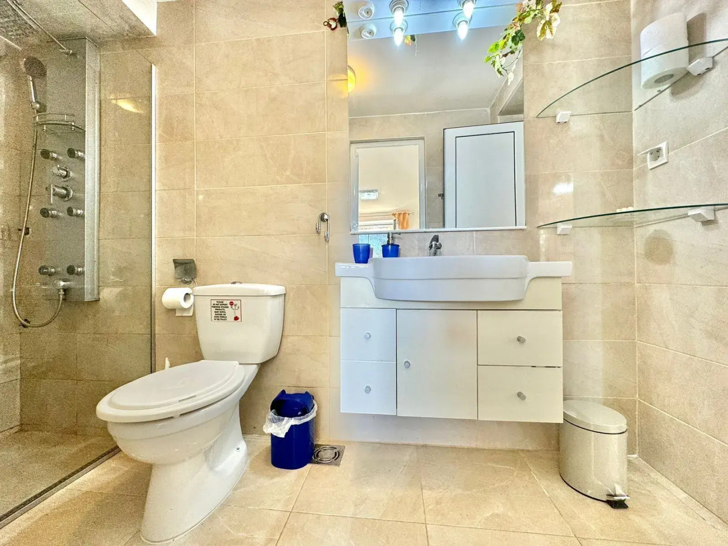 Sun Rose apartments Sveti Stefan