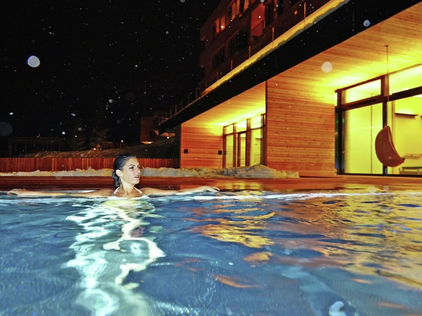 Classy Apartment With Infrared Sauna, Balcony and Garage