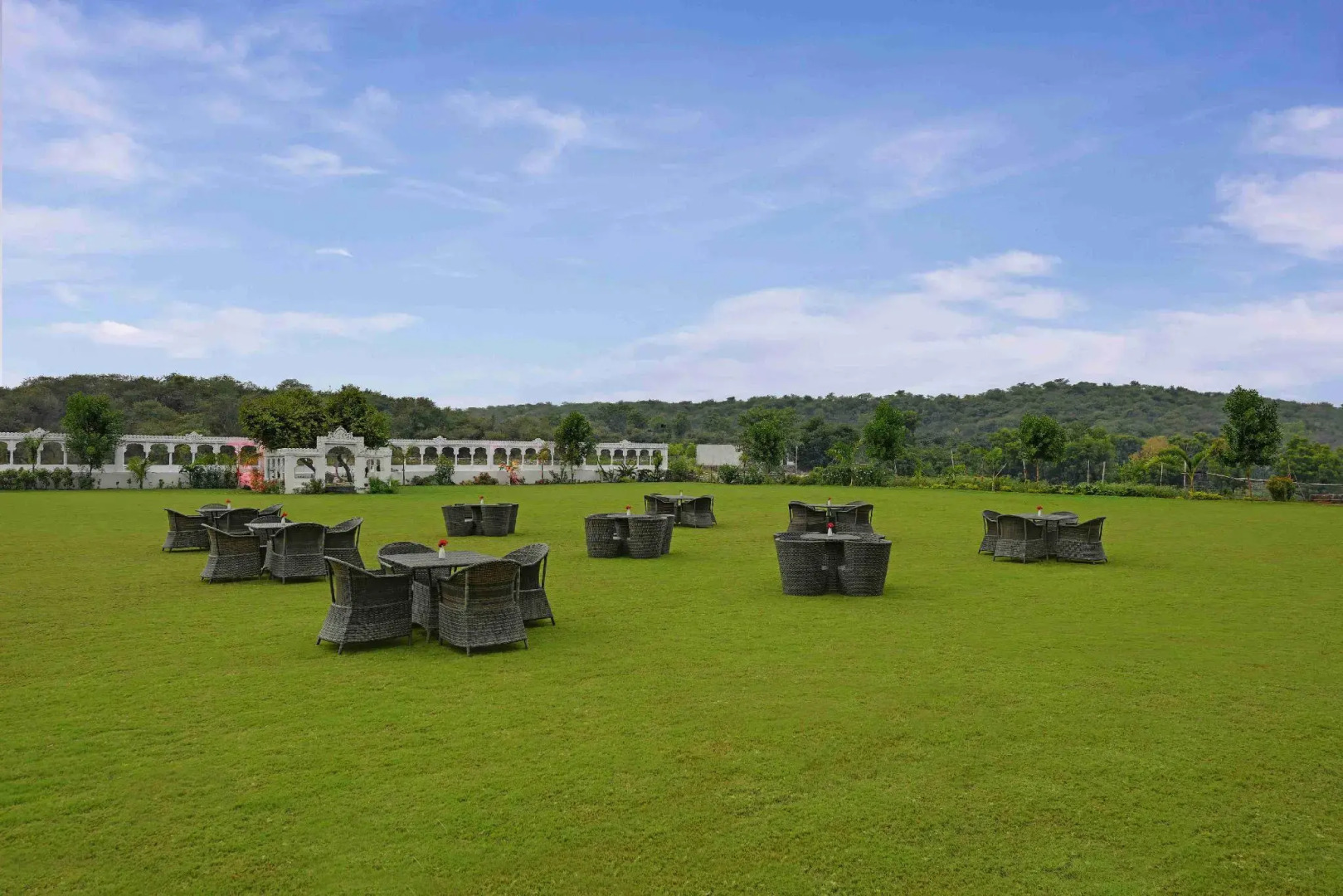 The Maruti Nandan Grand