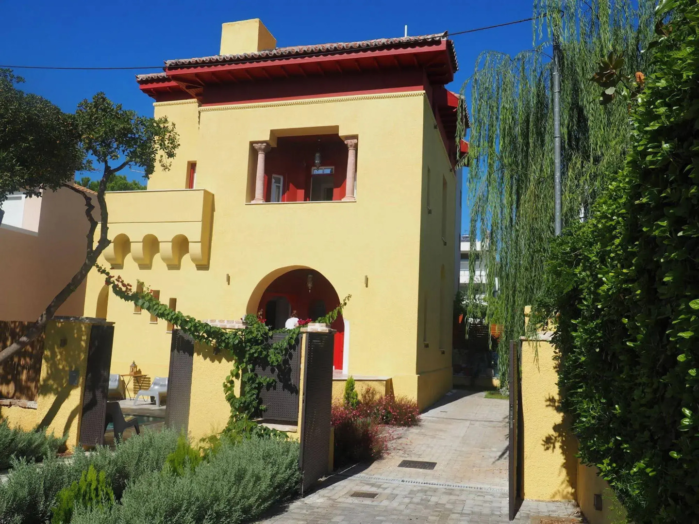 B Residence in Glyfada