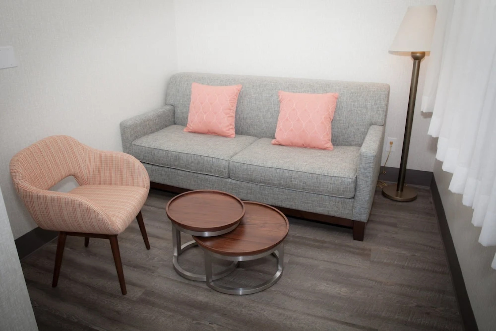 Pasadena Rose & Crown Hotel