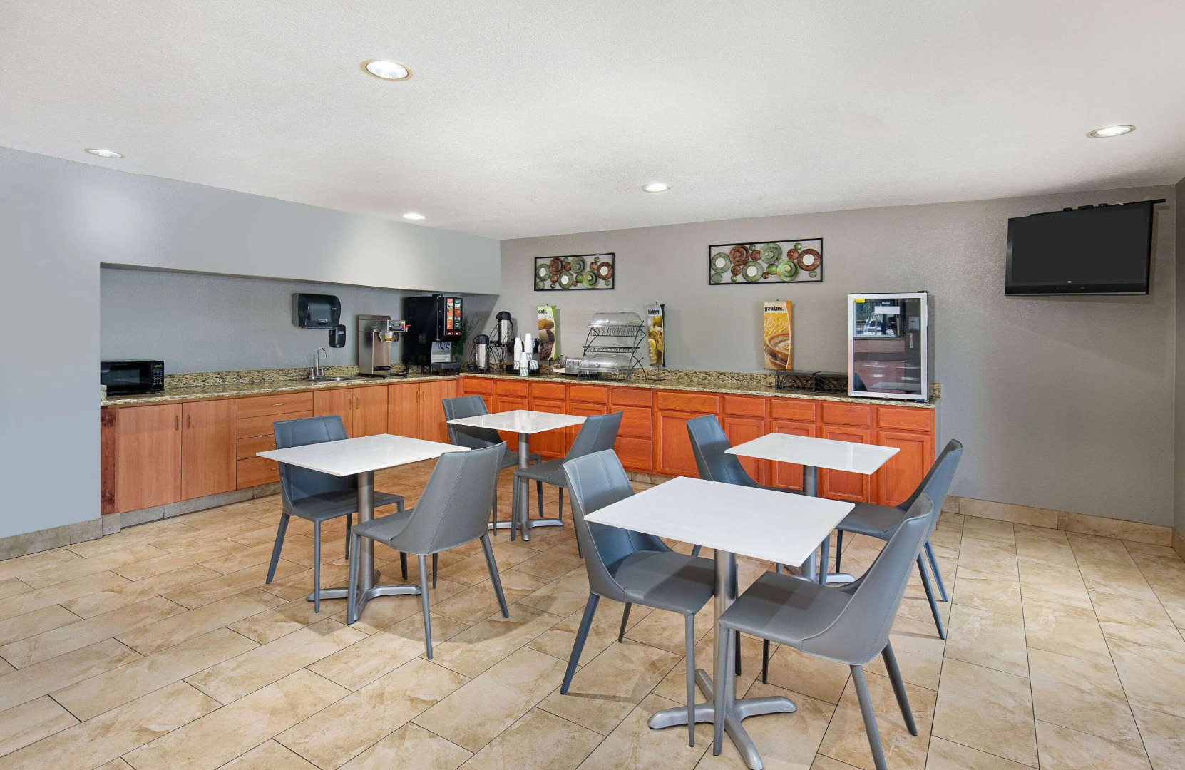 Microtel Inn & Suites by Wyndham Cordova Memphis I-40 East