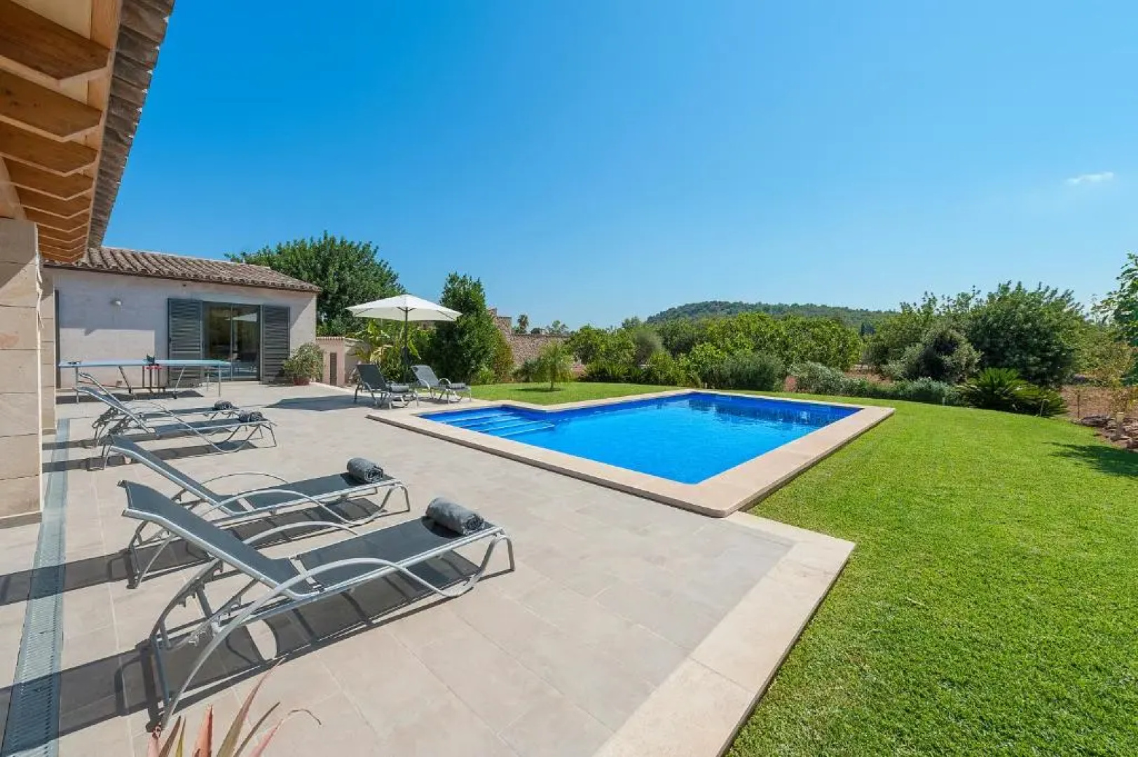 Villa Sort