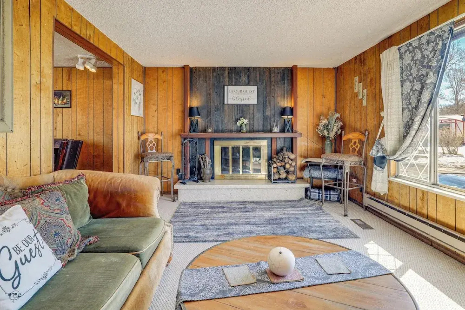 Charming Elk Mountain Home: Hunt, Hike & Fish!