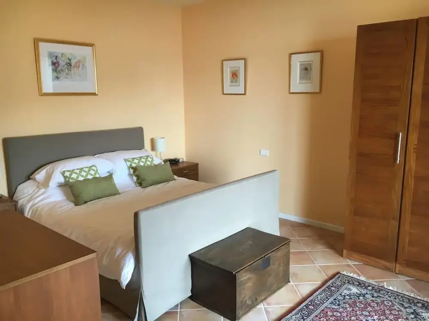 Stunning 4 bed Villa With Private Pool, Bbq, Wifi, Lake Views, Walking Distance to Restaurant