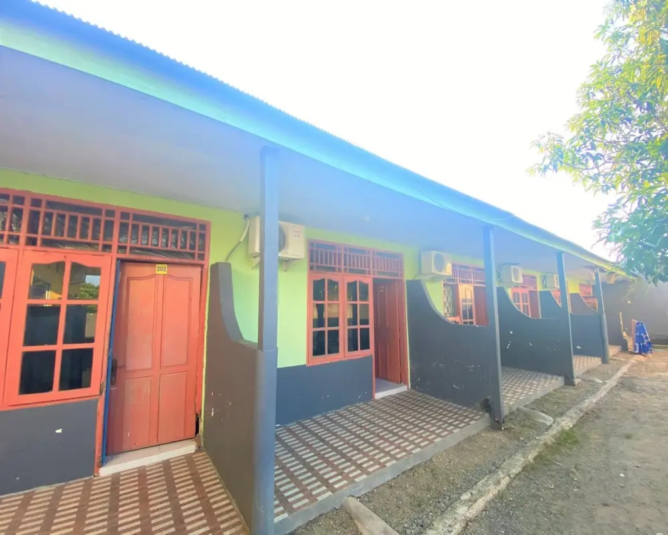 RedDoorz @ Wisma Sentosa Palopo