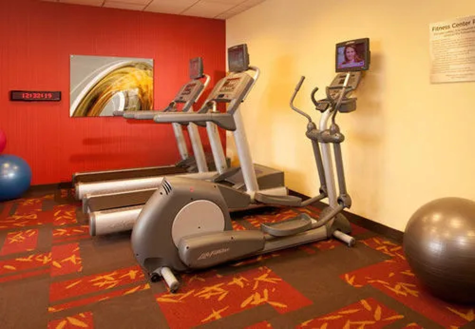 Courtyard by Marriott Boston Waltham