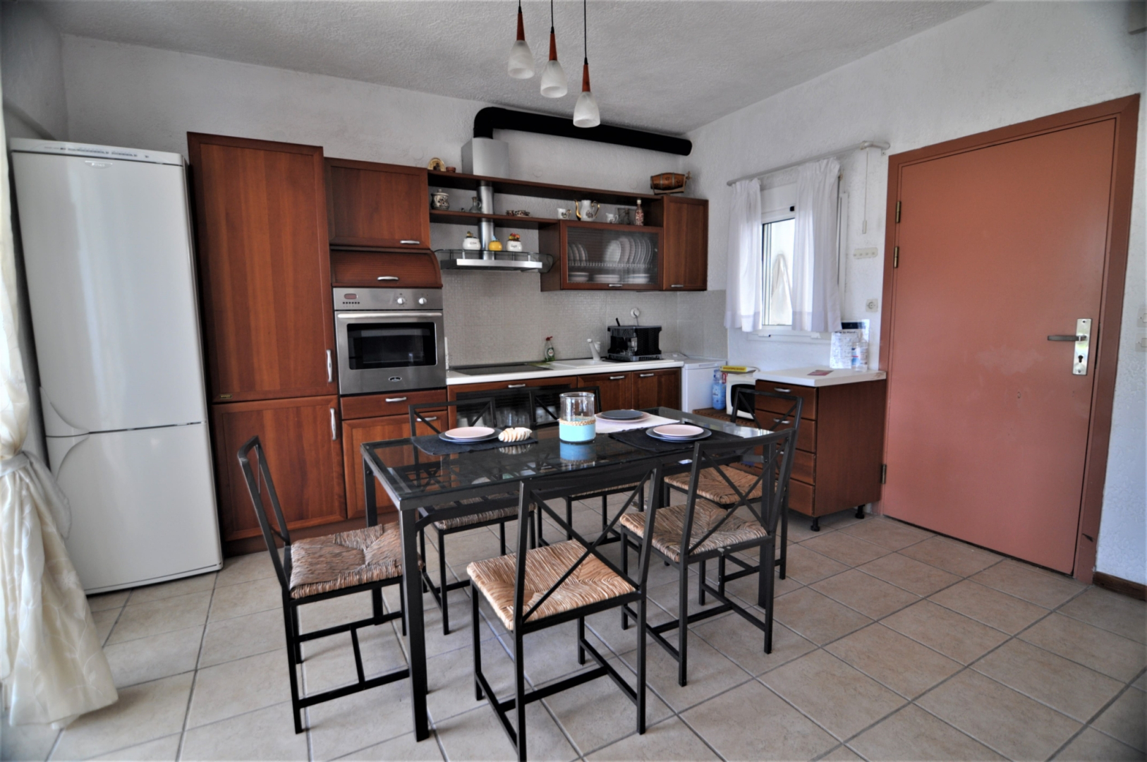 Zennova #15 Naftilos Family Summer House