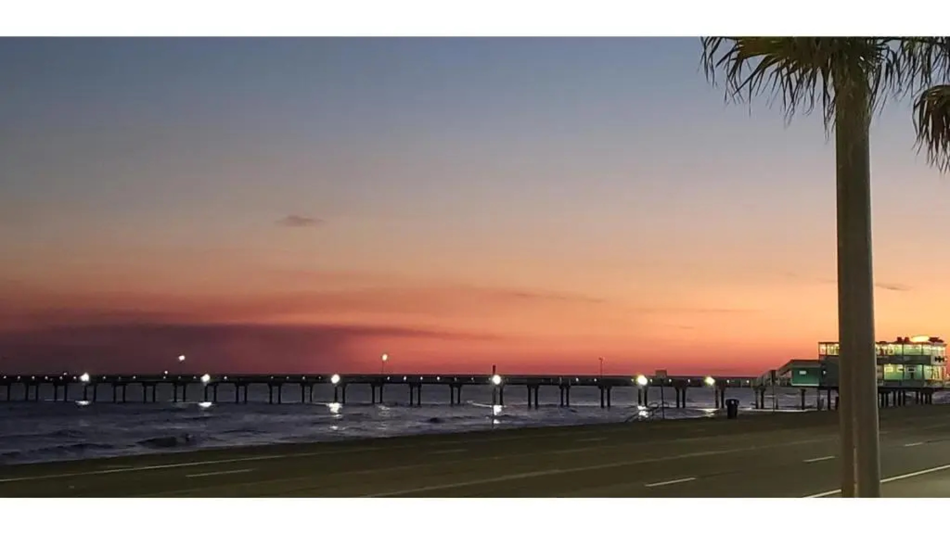 Holiday Inn Express & Suites Galveston West-Seawall