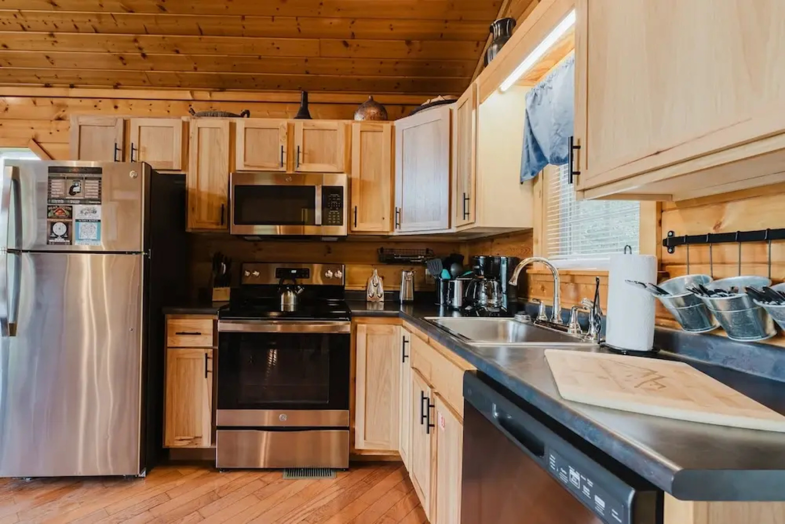 Ain't No Mountain High Enough