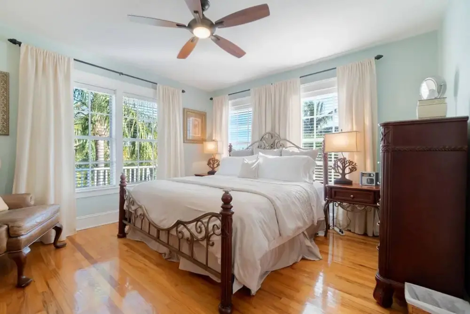 Charleston House, Beach, Shops & Restaurants, Downtown, The Square, Pool