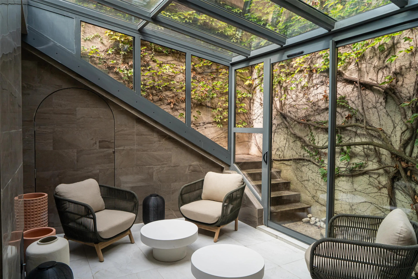 Cour des Loges Lyon, A Radisson Collection Hotel