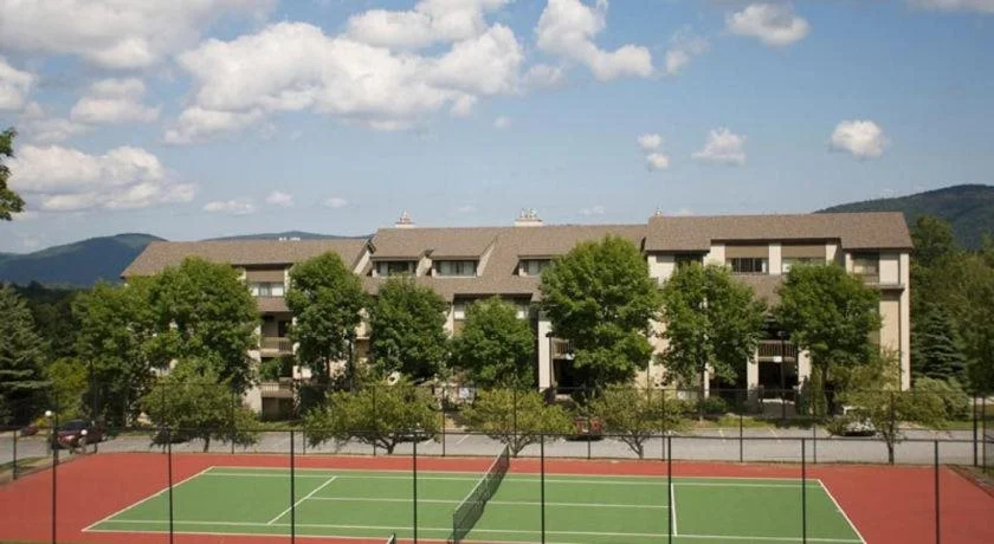 Pinnacle Condominiums