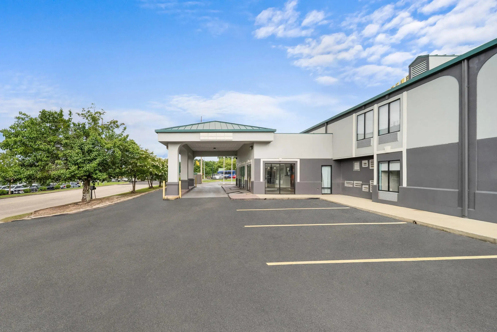 Quality Inn Auburn Campus Area I-85