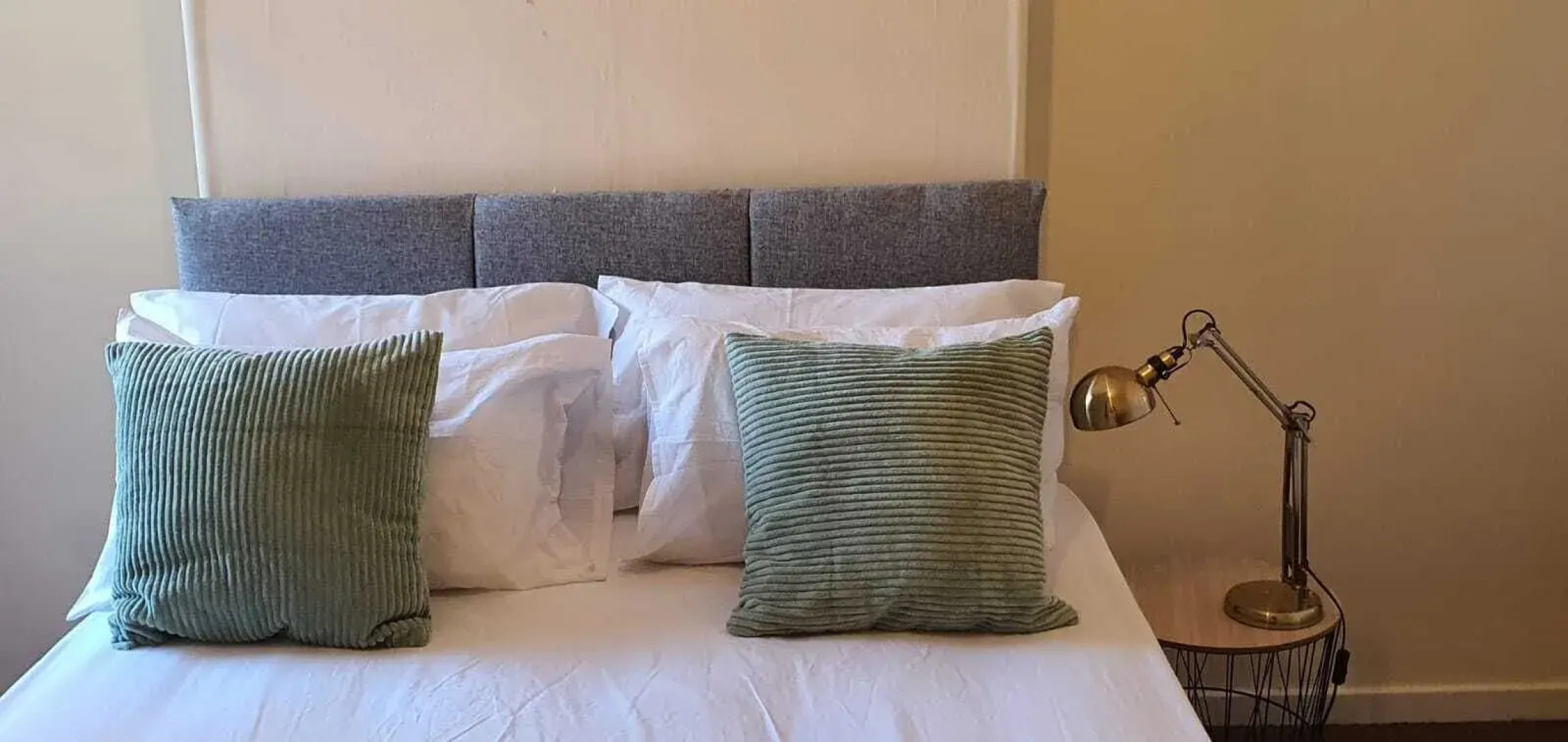 The Fenton Lodge by Paymán Club