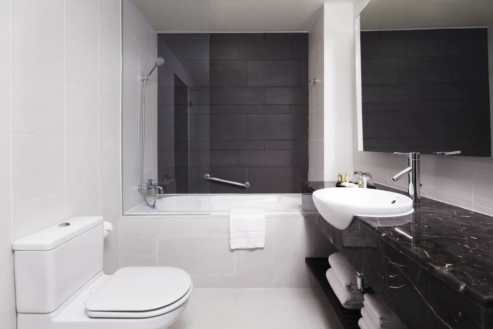 PARKROYAL Serviced Suites Kuala Lumpur