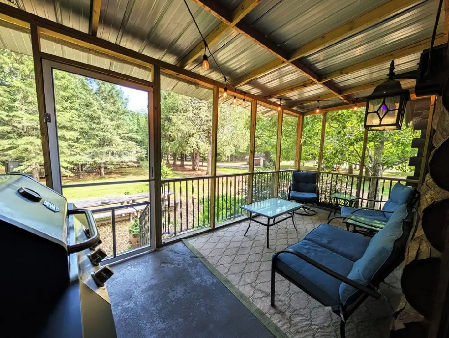 POV Lake Resort & Glamping Campground