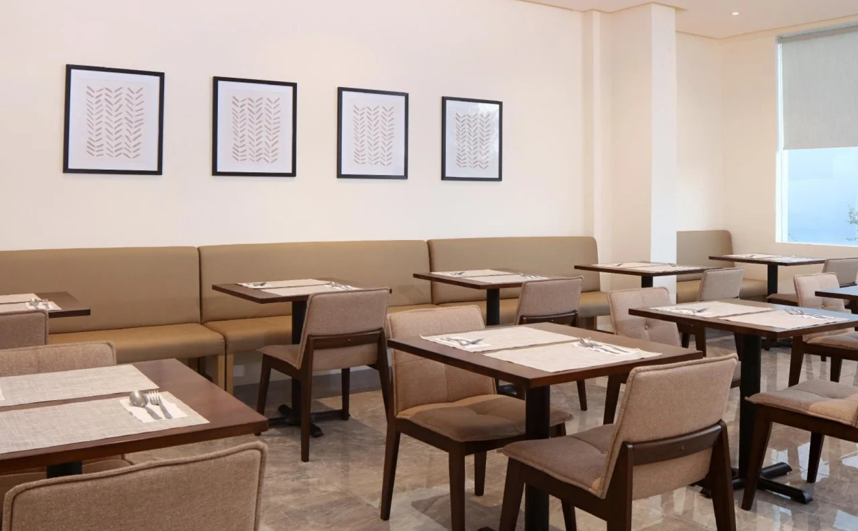 Capital O 827 Speciale Hotel