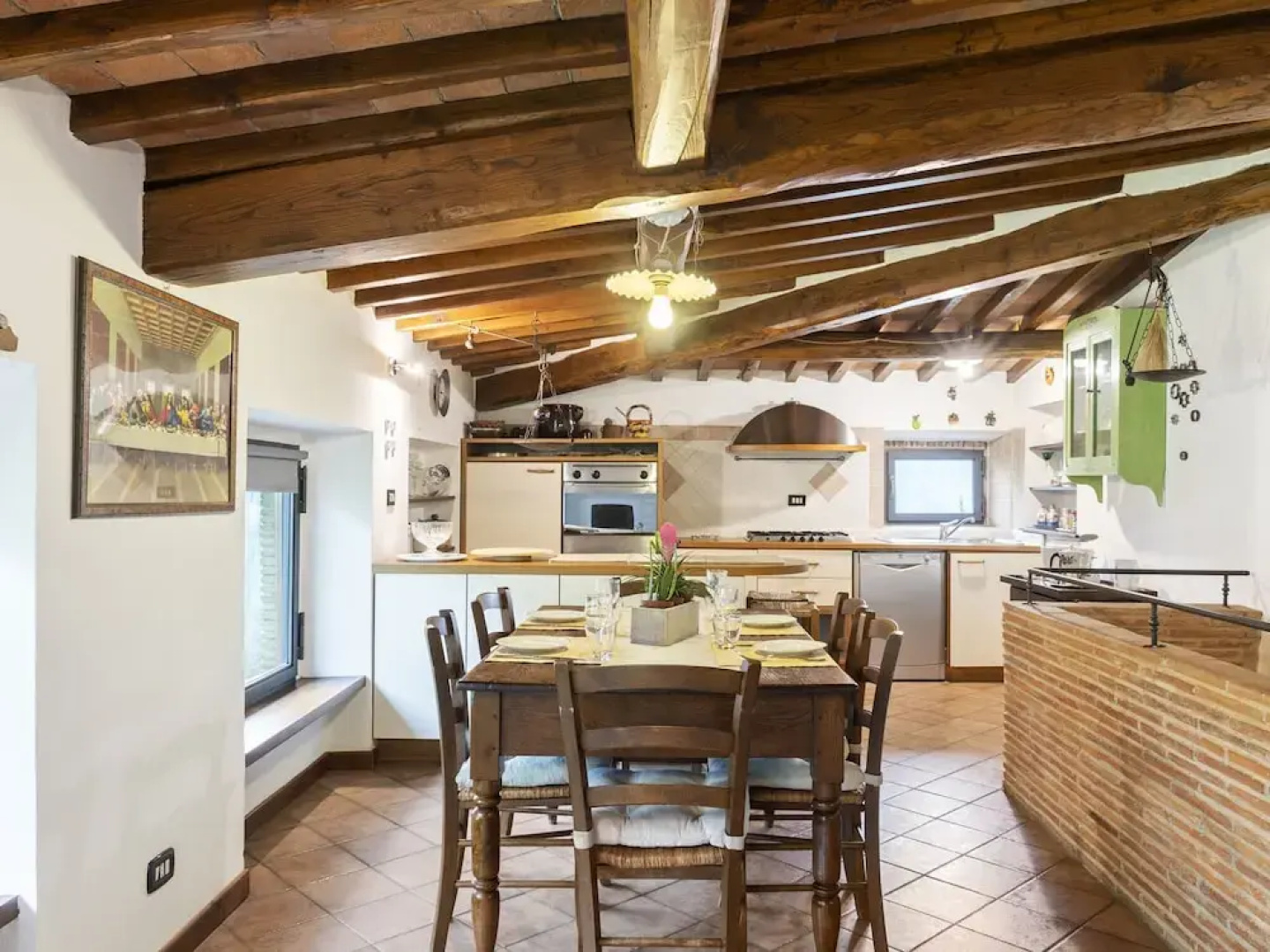 Vintage Holiday Home in Montemagno Camaiore With Sauna