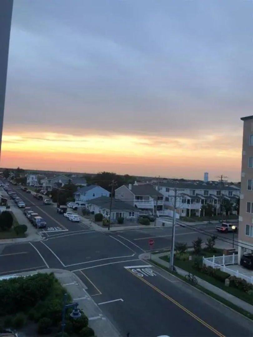 Wc7701 Atlantic Avenue, Unit 304