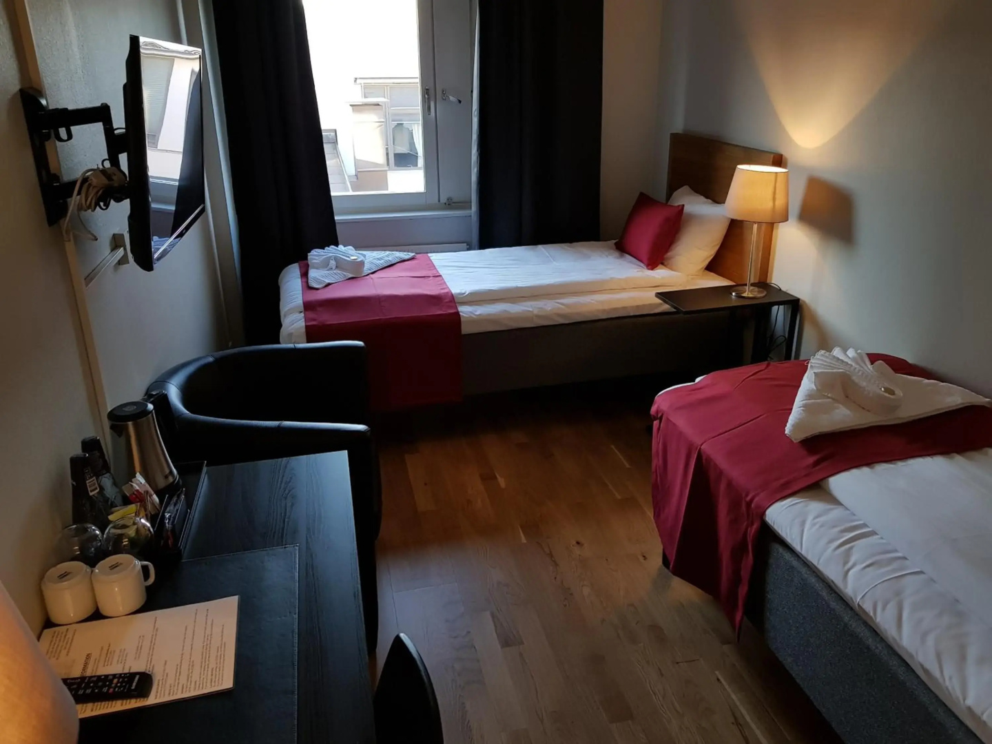 City Hotel