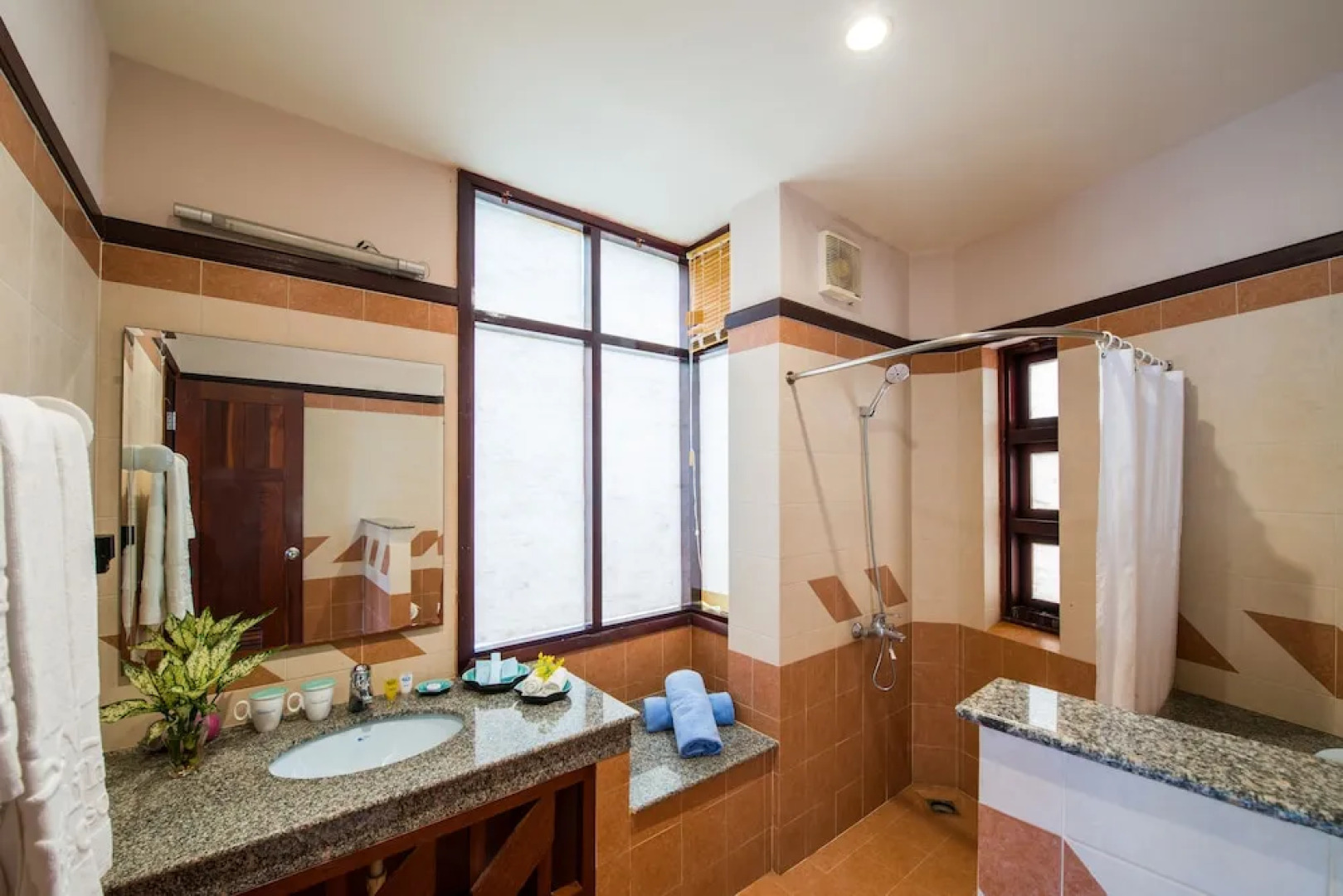 Lazi Beach - Mom Da Chim Resort