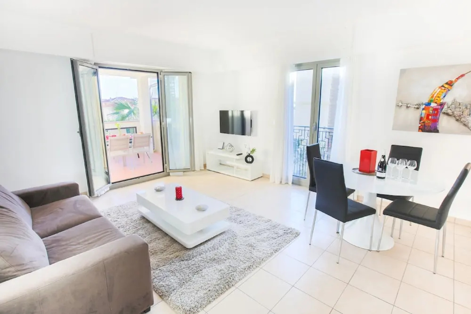 Beaulieu Villa Flora AP4043