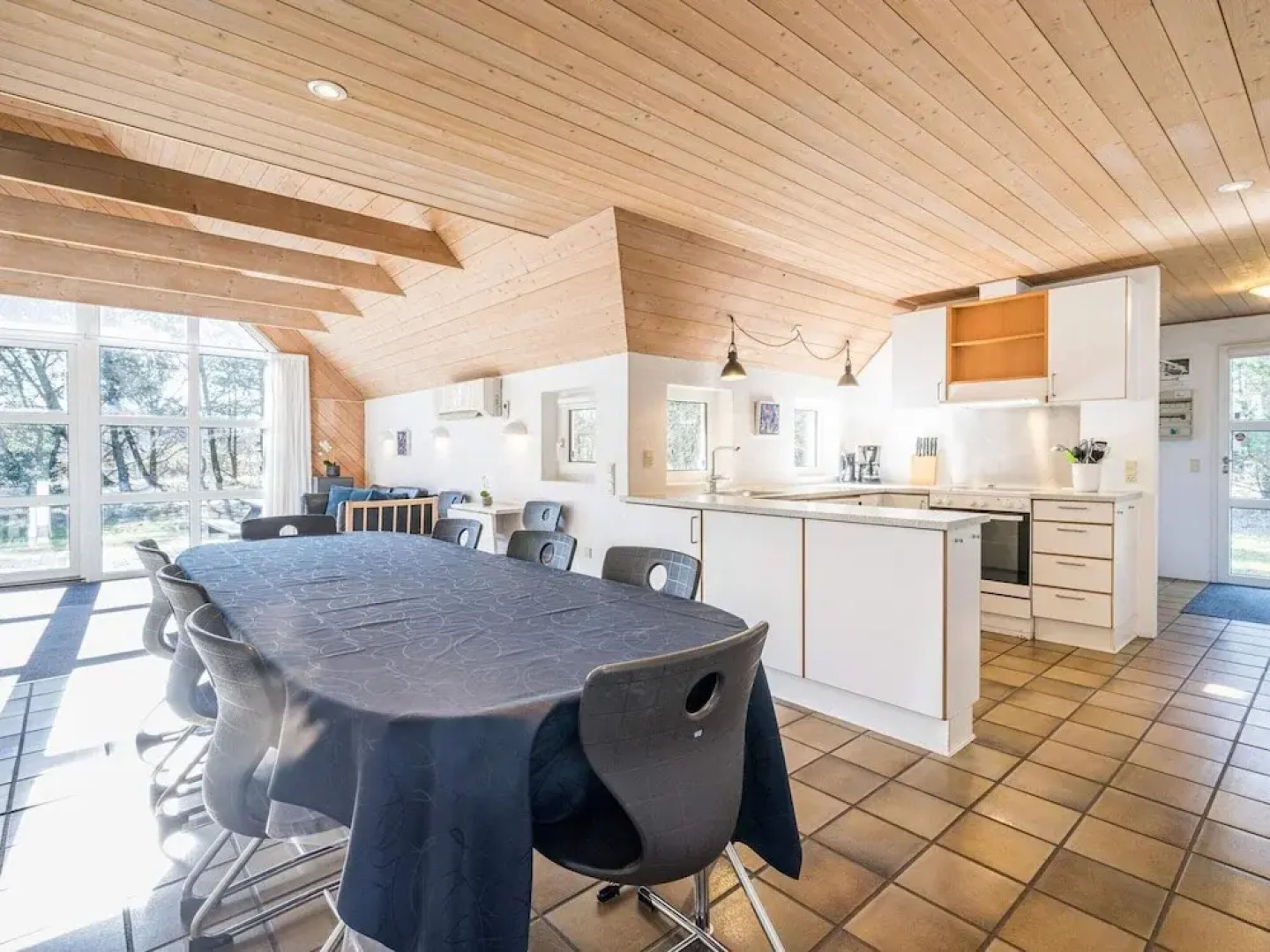 10 Person Holiday Home in Norre Nebel