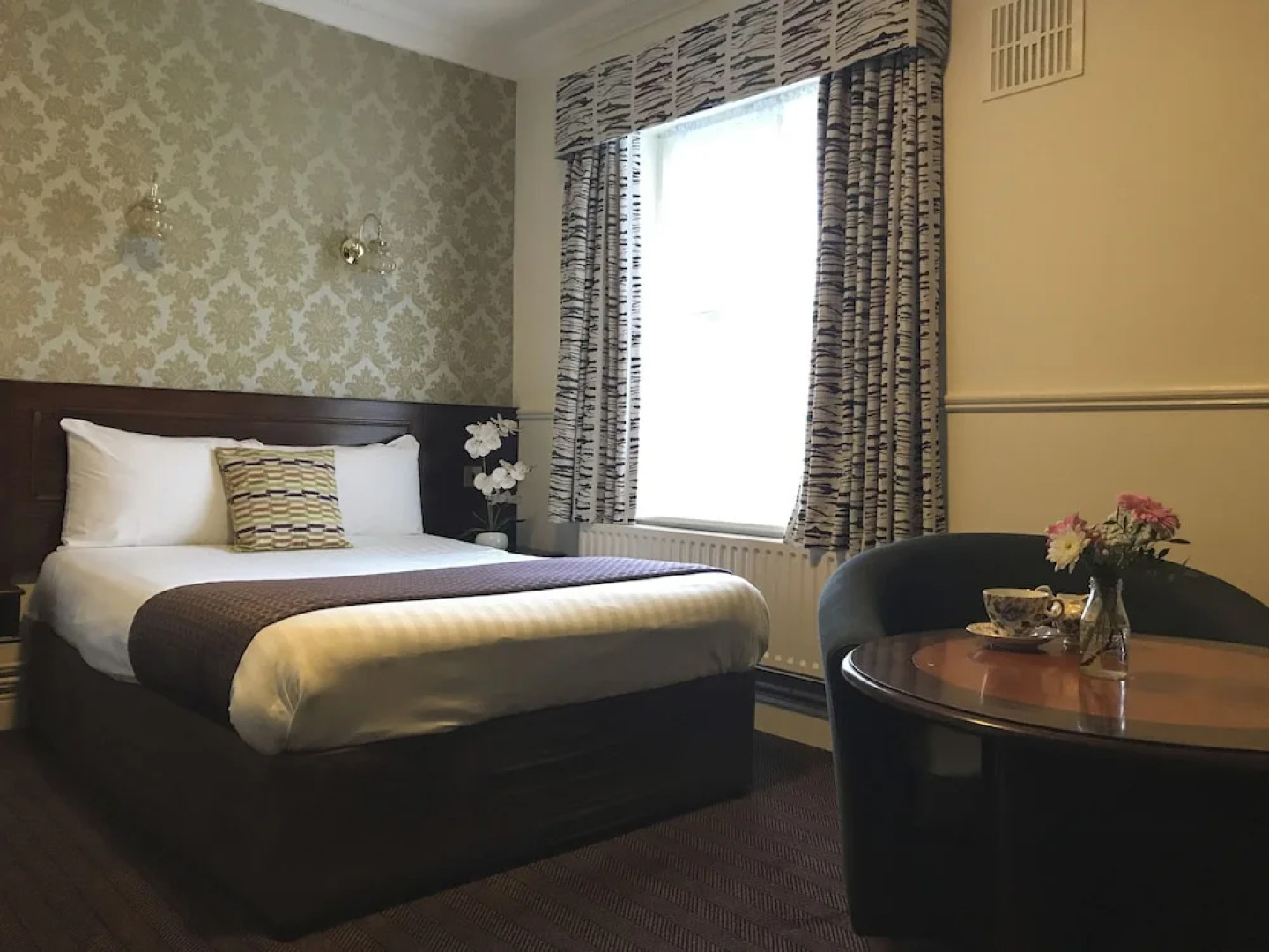 The Club House Hotel