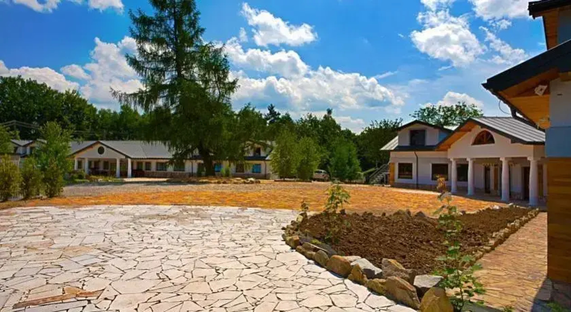 Modrzewiowe Wzgórza