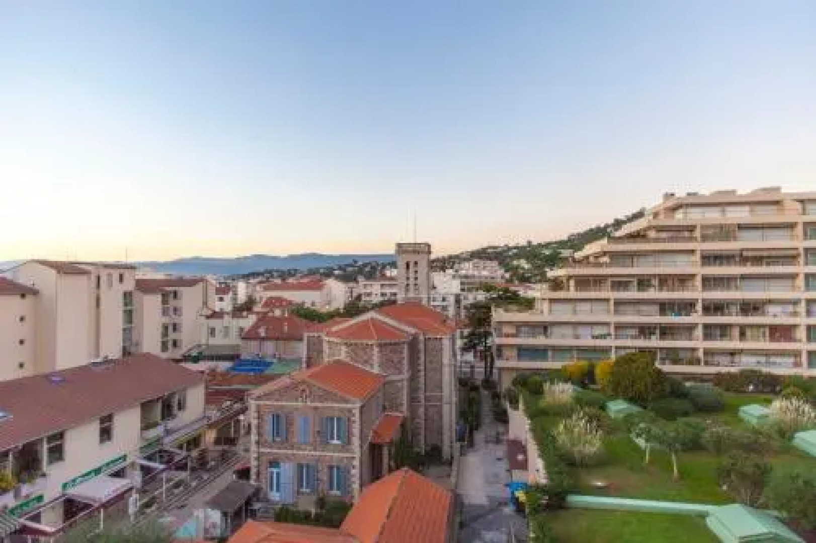 IMMOGROOM Rentals - Great sea view, 50m to the beach