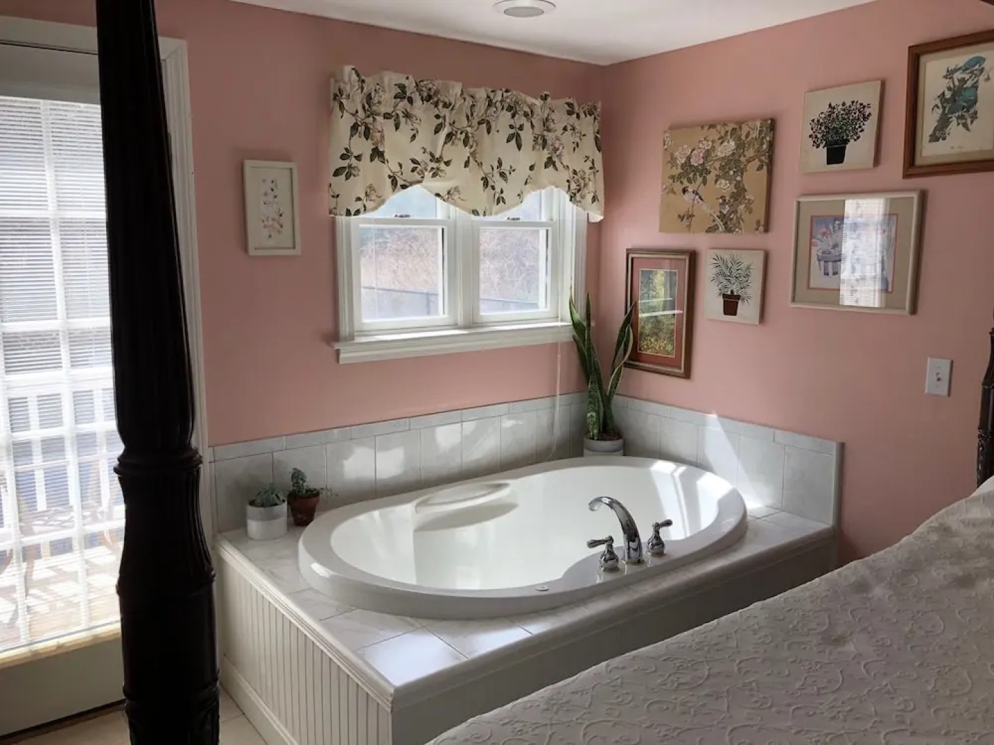 The Penny House Inn and Spa