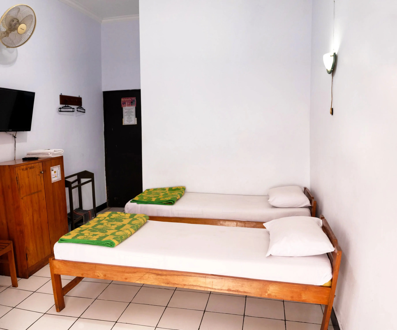 Hotel Wisata by ZUZU