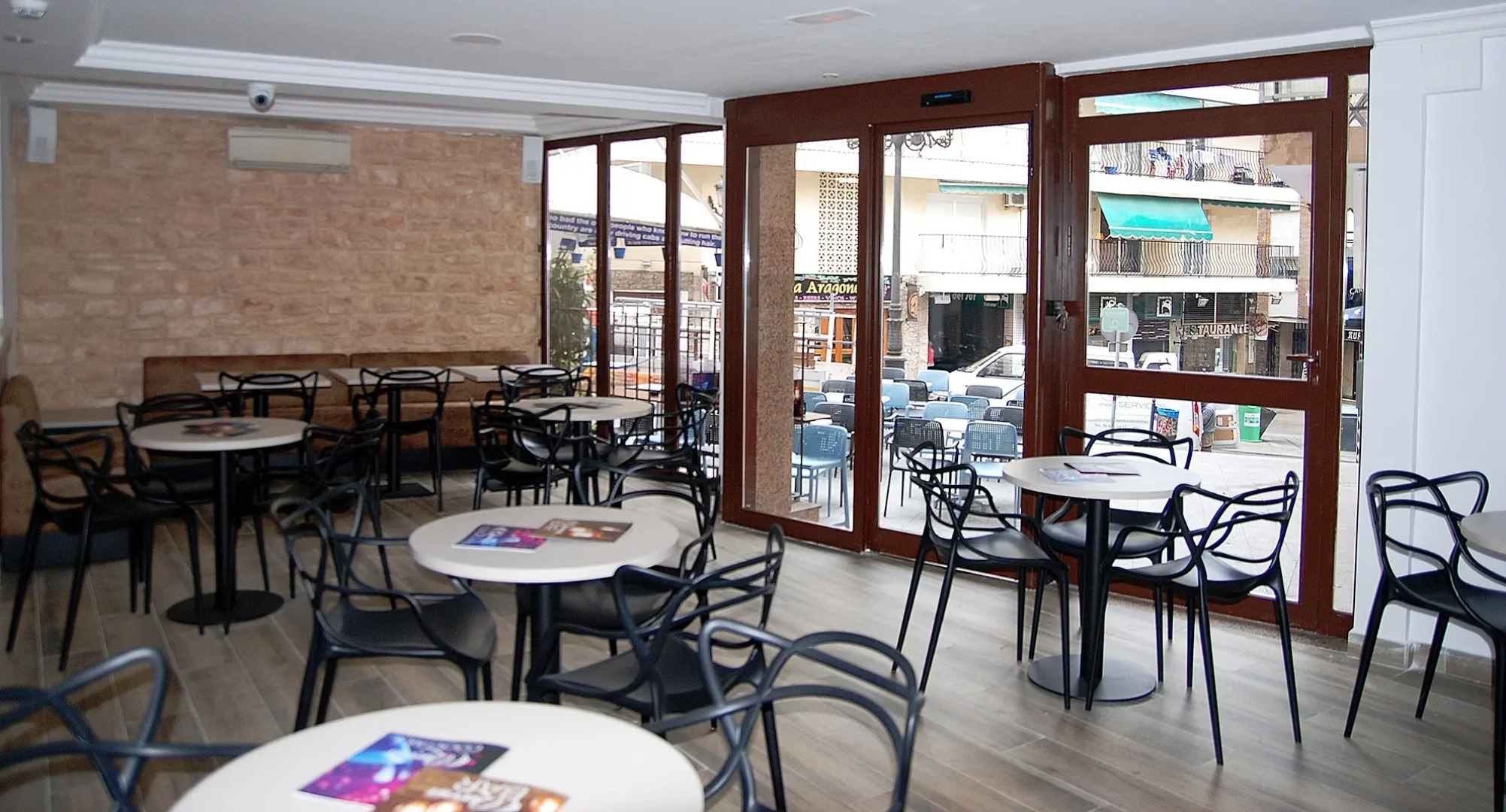 Hotel Queens - Adults Only By Mc