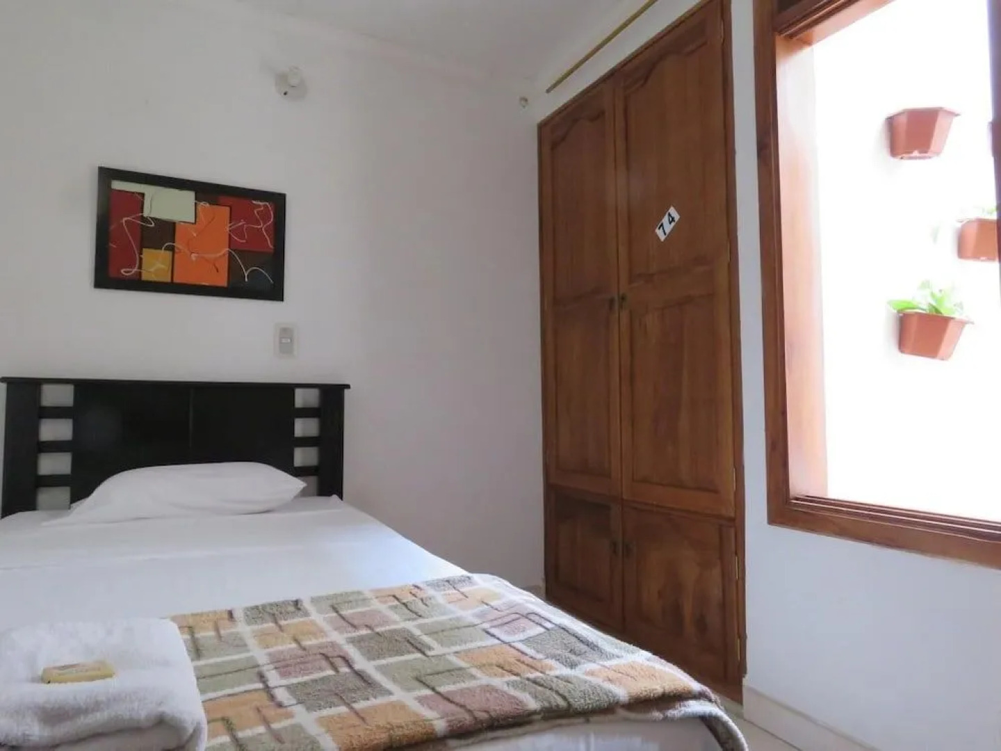 Hostal Juanes - Hostel