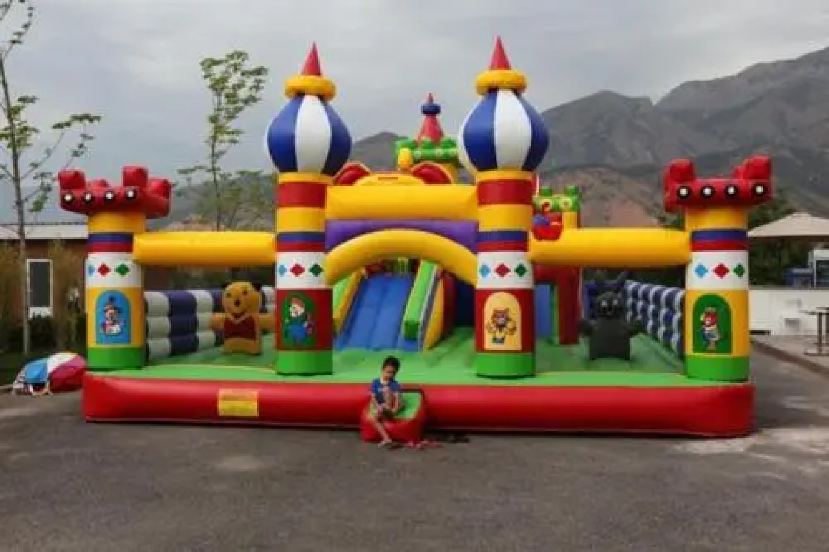 Charos Deluxe Resort & Spa