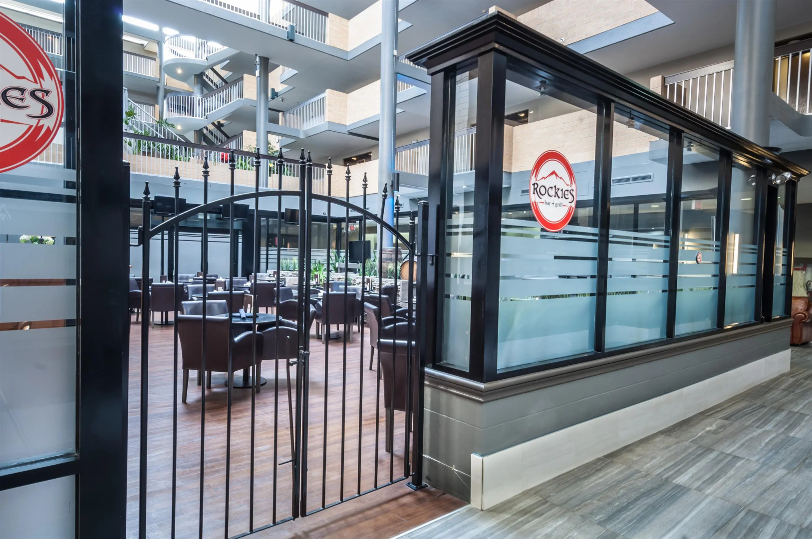 Best Western Plus Village Park Inn