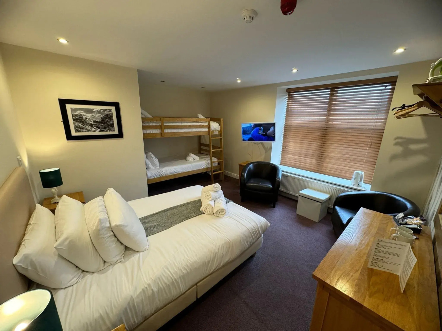 The George Hotel