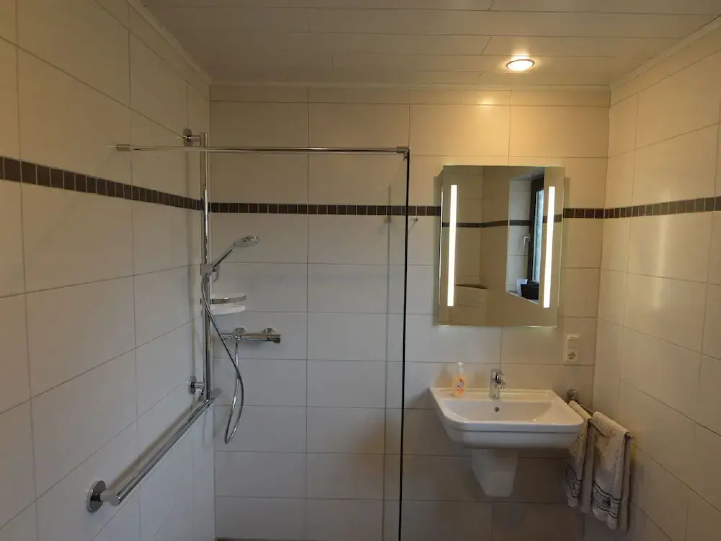 Cozy Apartment With Private Garden in Hontheim