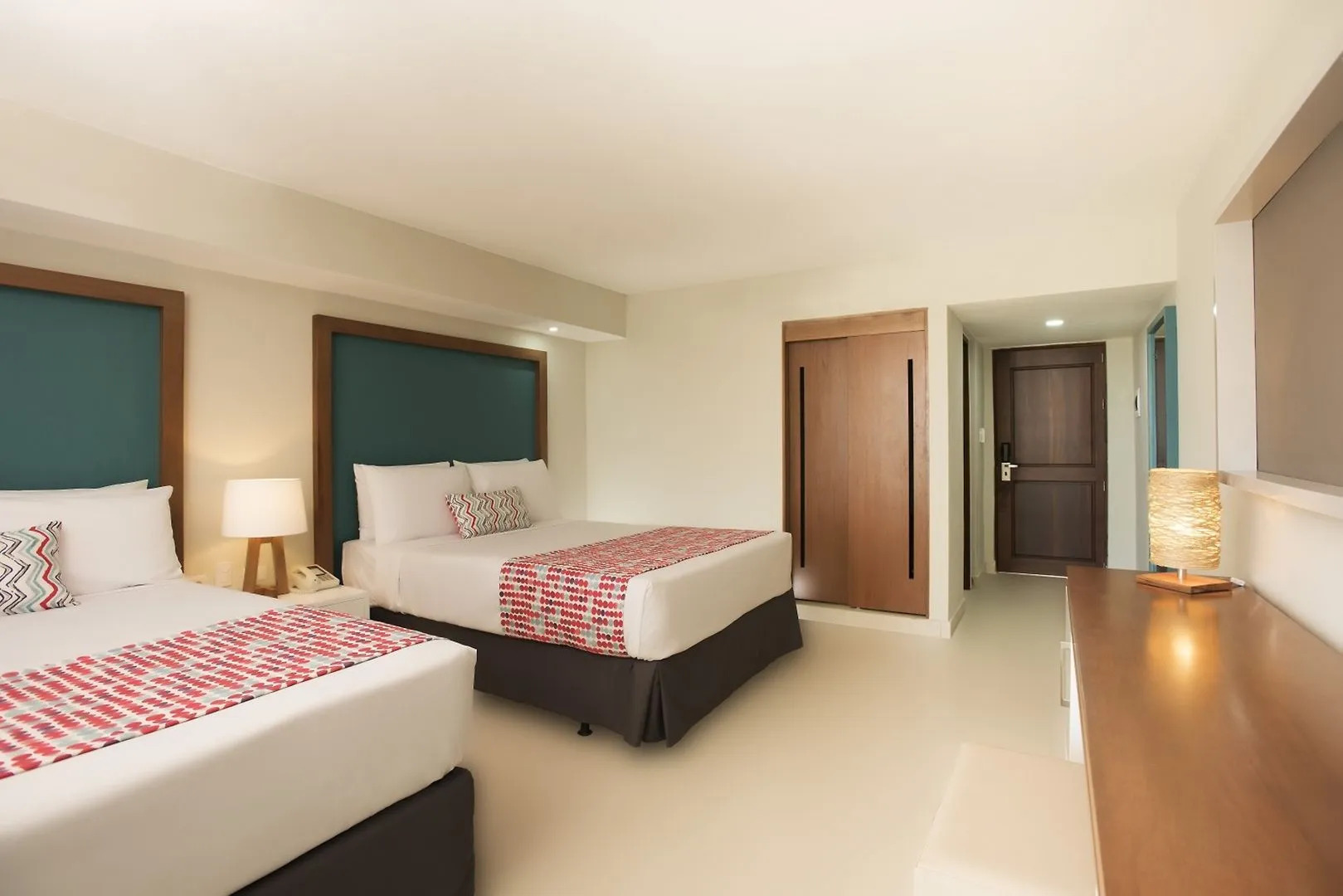 Emotions by Hodelpa Puerto Plata - All Inclusive