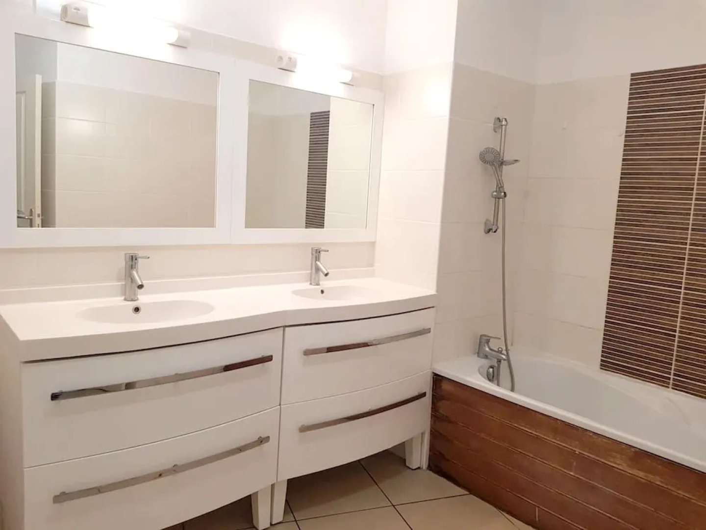 Apartment with 2 Bedrooms in la Possession, with Wonderful Sea View And Furnished Balcony - 22 Km From the Beach