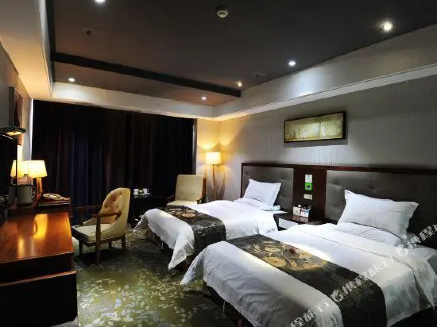 Peng Yu Carlton International Hotel