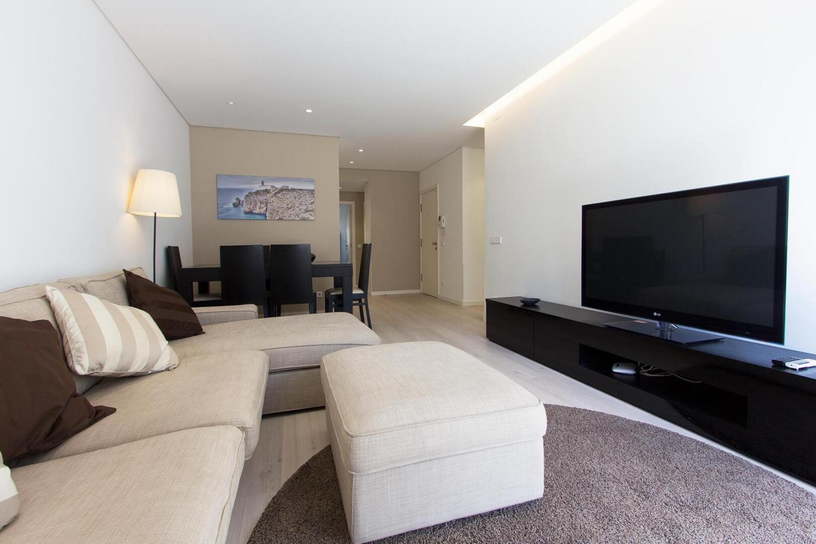 Expo River Side by Homing