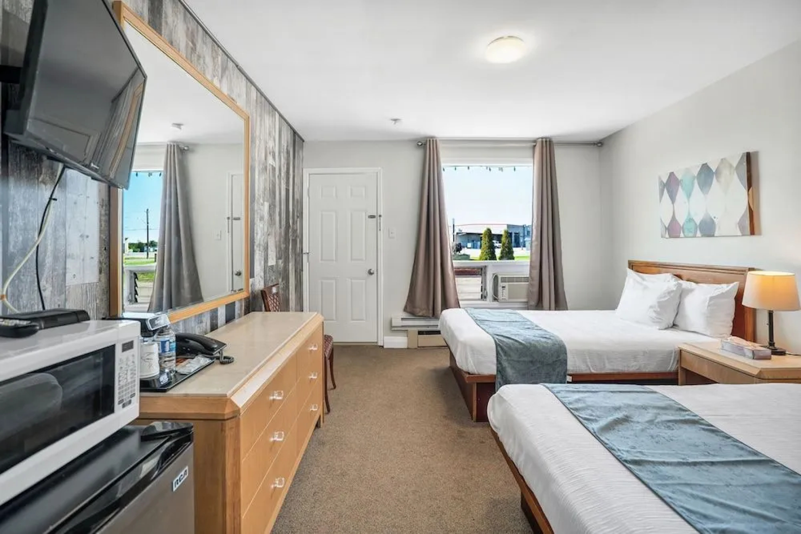 Hotel Port Colborne ON