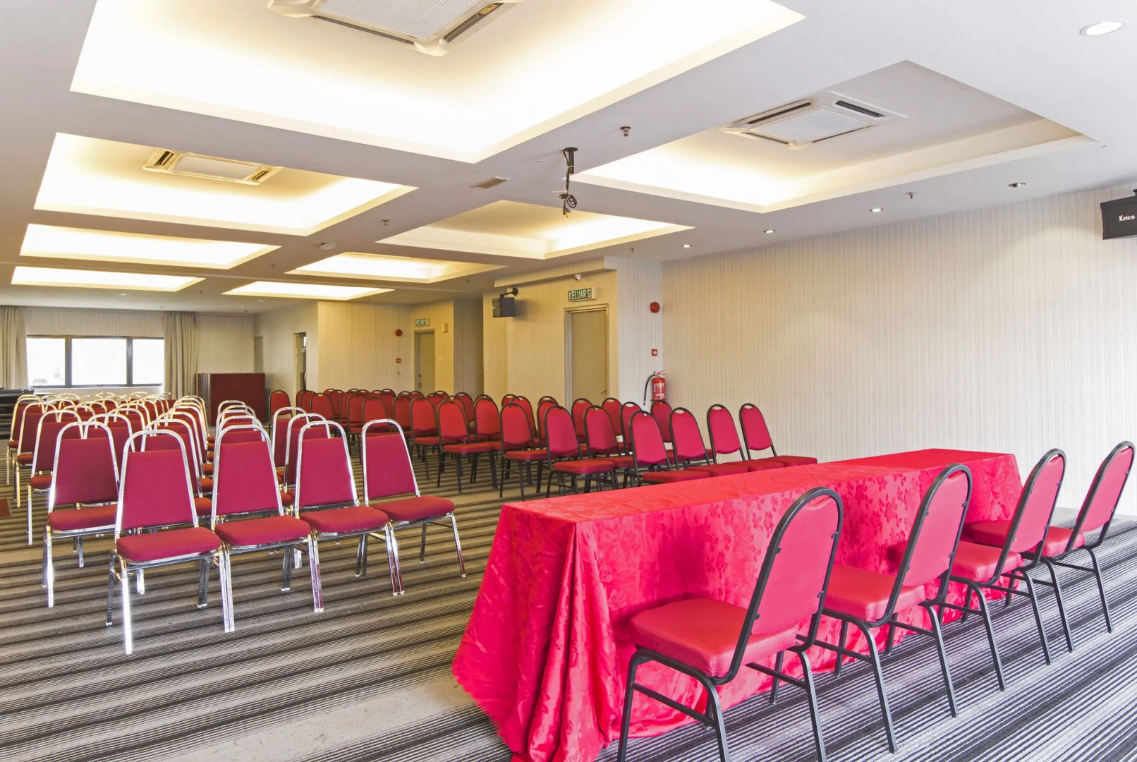 Signature Hotel @ Puchong Setiawalk