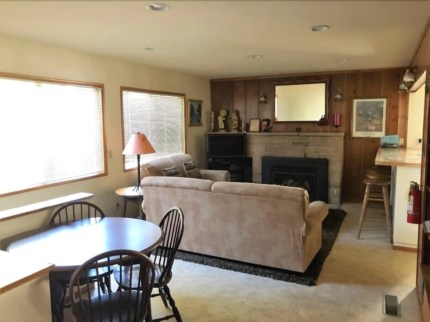 One House From the Lake 2 Bedrooms 2 Bathrooms Home