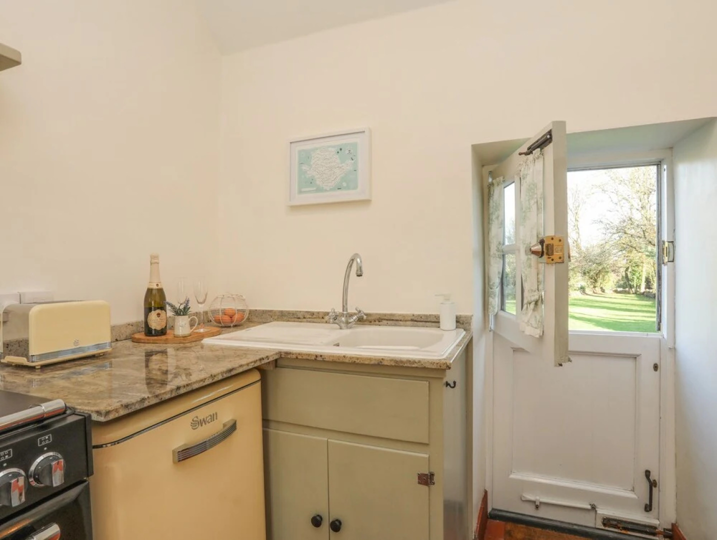 Erw Ddu - Tyn y Gongl