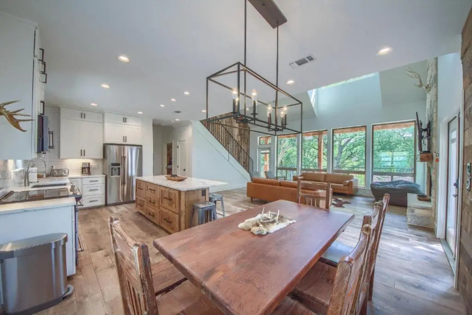 Guadalupe Lodge Rr 7806 Home